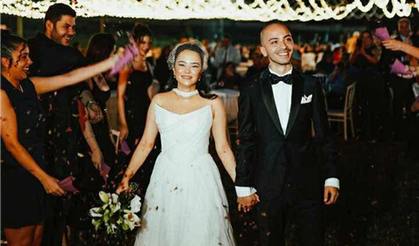 Muhteşem Düğünle Dünya Evine Girdiler