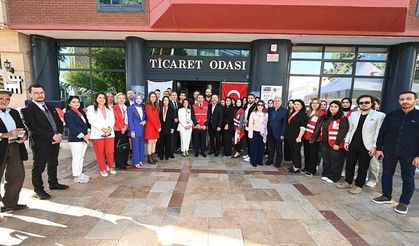 Kızılay Haftası’nı Dto’nun Önündeki Alanda Kutladılar