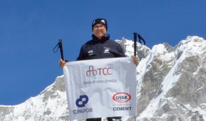 OYAK Çimento Adana Fabrika Direktörü Mustafa Turan, Everest Base Camp Zirvesini Fethetti