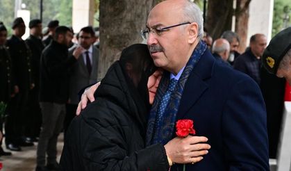 Valisi köşger şehit aileleri ve devlet korumasındaki çocuklarla bayramlaştı