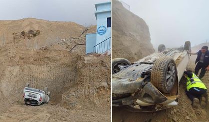 Kontrolden çıkan otomobil, DESKİ’nin açtığı çukura düştü: 1 yaralı