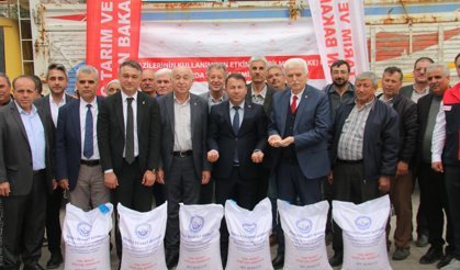 %75 Hibeli Nohut Tohumu : Borsa-20 Üreticilerle Buluştu