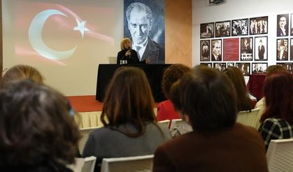 Ayşe Kulin Denizli’de okurlarıyla buluştu