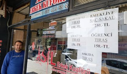 Çivril'li berberden dayanışma örneği