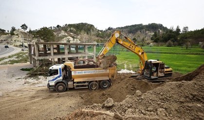 Denizli Büyükşehir’den Çameli’ye ulaşım yatırımı