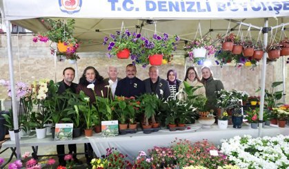 Honaz’da Ata Tohumu Şenliği Coşkusu: Binlerce Tohum ve Fide Vatandaşlarla Buluştu