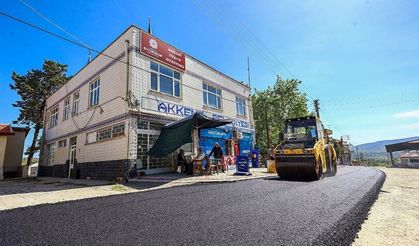 Denizli Büyükşehir Akkent Mahallesi’nde Sıcak Asfalt Çalışmalarına Başladı