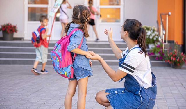 Okula yeni başlayan çocuklarına ailelerine öneriler