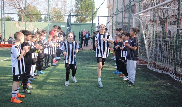 Denizlili İki Genç Yetenek Beşiktaş'ta Ter Dökecek