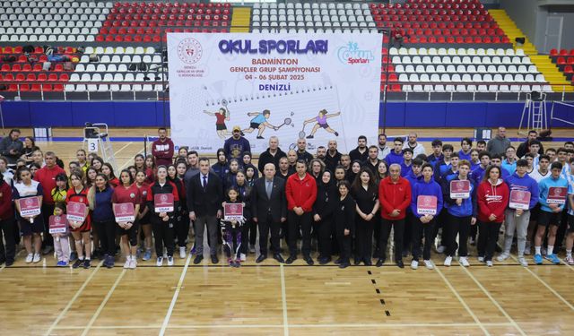 Badminton Gençler Grup Şampiyonası Heyecanı Denizli’de Yaşandı