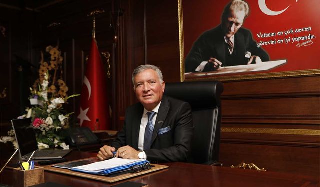 Başkan Kepenek'ten Kadir Gecesi Mesajı