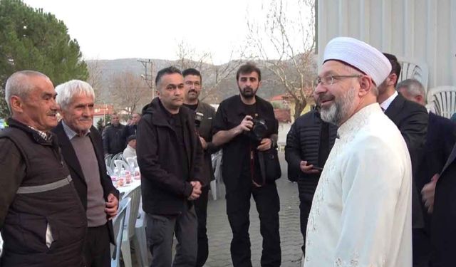 Diyanet İşleri Başkanı Erbaş, İftarı Denizlili Vatandaşlarla Birlikte Yaptı