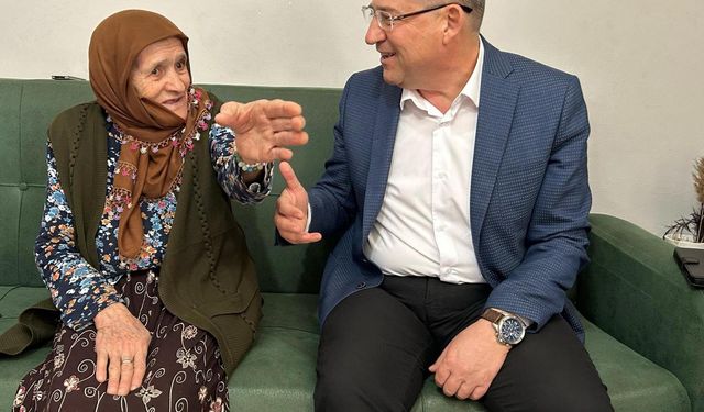 AK Parti’den mahalle mahalle Ramazan tebriği