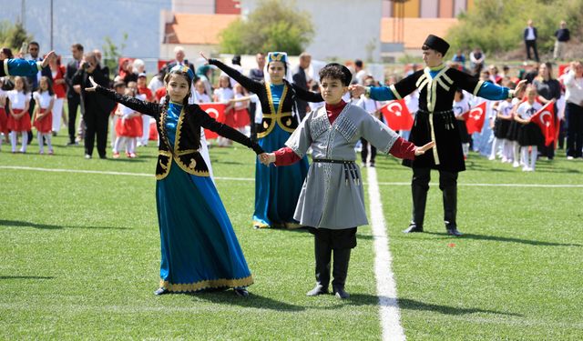 Kardeş ülke Azerbaycan’dan Çameli’ye 23 Nisan ziyareti