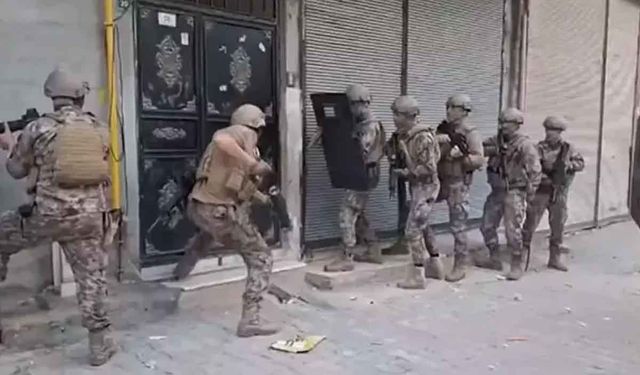Denizli'de dahil 49 ilde DEAŞ Operasyonu