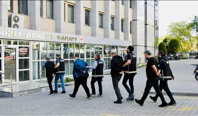 Denizli’de kredi kartı komisyoncularına operasyon düzenlendi