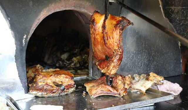 Kuzu Et Fiyatlarındaki Astronomik Artış Tandır Kebabına Zam Getirdi