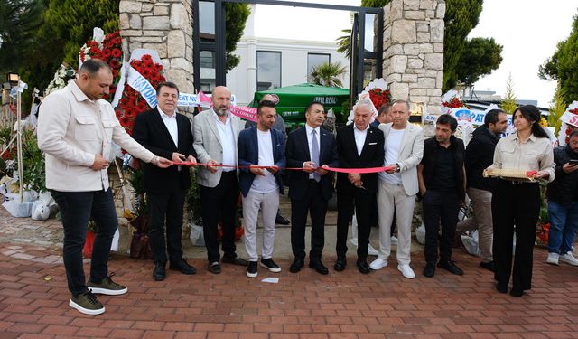 Denizli'de La Riva Chef Restoran Görkemli Törenle Açıldı