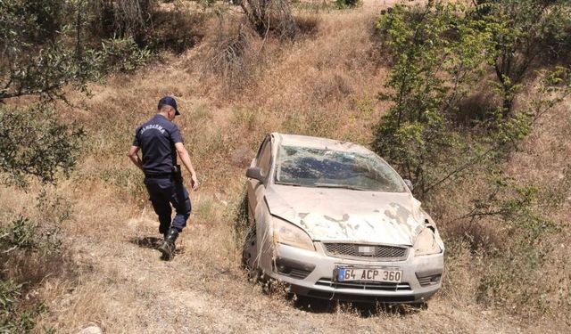 Denizli-Uşak Yolunda Kaza: Aile Kazayı Yara Almadan Atlattı