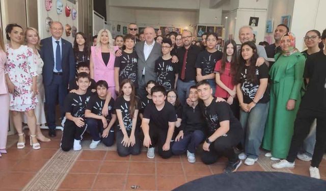 Denizli’de ‘Tasarımın Ruhu, Görselin Gücü’ sanatseverlerle buluştu