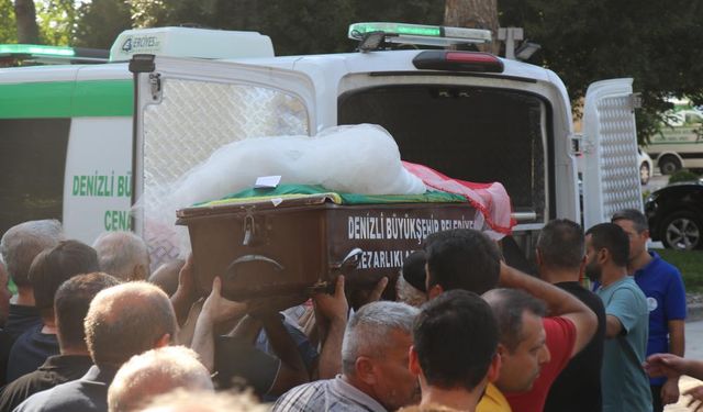 Kazada Hayatını Kaybeden Genç Çift Son Yolculuklarına Uğurlandı