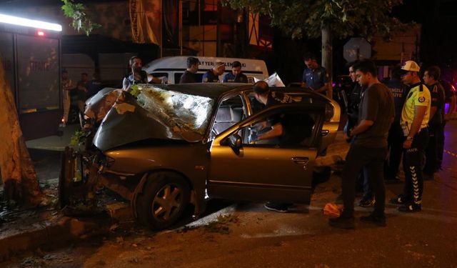Denizli’de Feci Kaza:2 Ölü ,1 Ağır Yaralı