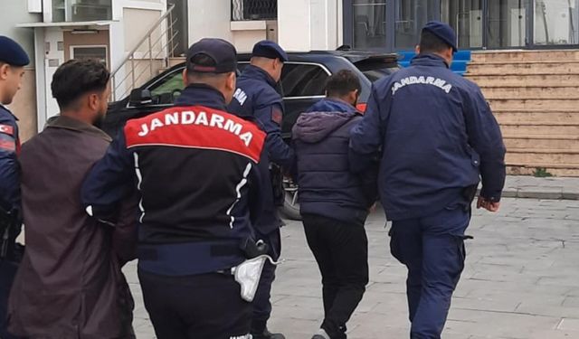 Denizli’de Silah Kaçakçılığı Operasyonu: 3 Tutuklama