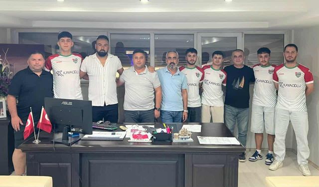 Şemiklerspor 7 Oyuncuyu Kadrosuna Dahil Etti