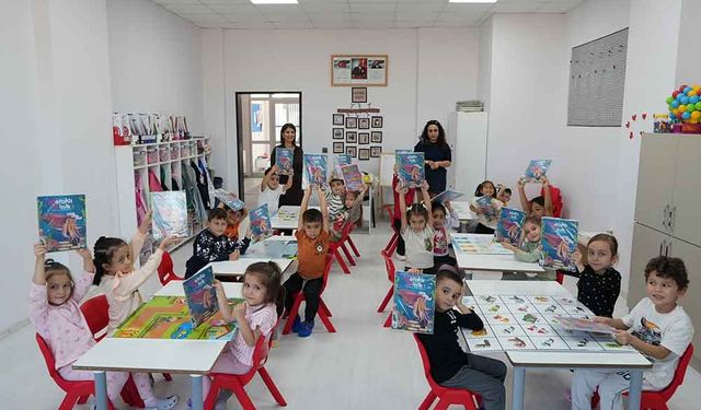 Büyükşehir köy okullarına bilim götürüyor