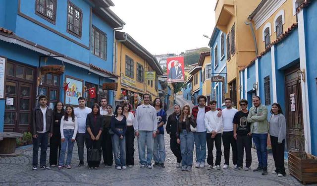 Denizli Büyükşehir’den gençlere yönelik turizm atağı