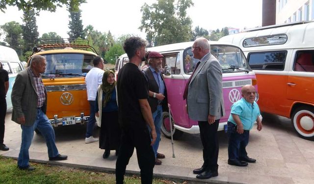 Yaşlılar Denizli tarihinde yolculuk yaptı