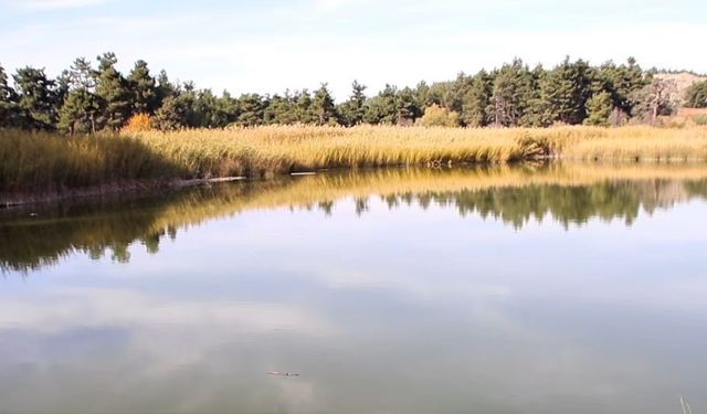 Doğa harikası Saklıgöl eşsiz manzarasıyla ziyaretçilerini bekliyor