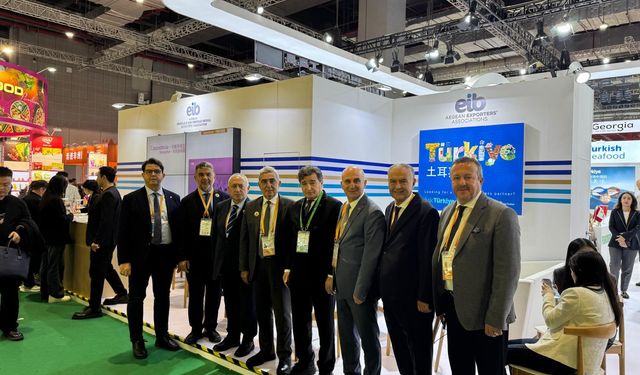 Denizlili sanayiciler Çin Uluslararası İthalat Fuarını ziyaret etti