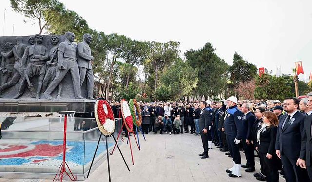 Denizli Ata’sını anıyor