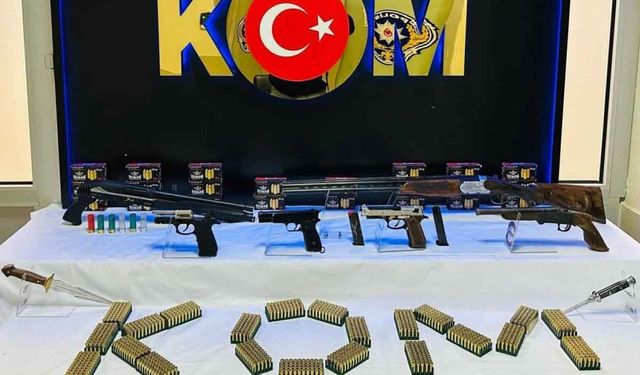 Denizli’de kaçak silah operasyonu