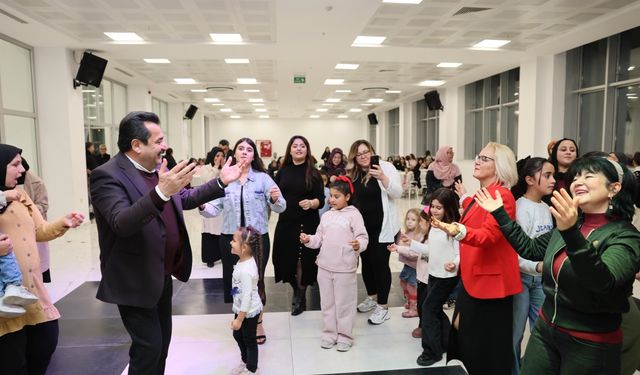 Pamukkale'de Yeni Yıl  Coşkusu  Aktepe'den yükseldi