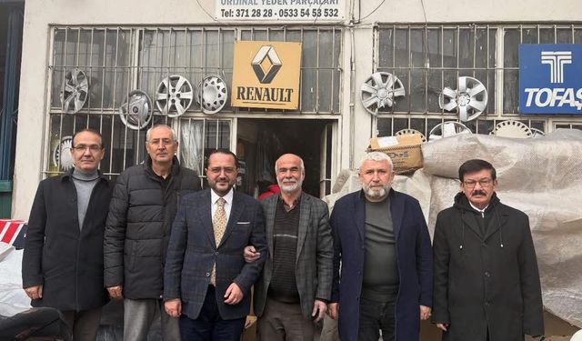 MHP'li Yılmaz , esnafın ekmek teknesine  misafir oldu
