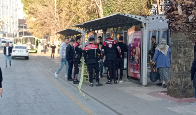 Şüpheli çantayı sahibi kontrollü patlama sırasında koşarak aldı