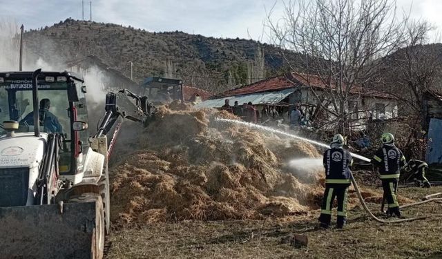 Samanlıkta çıkan yangın korku yaşattı