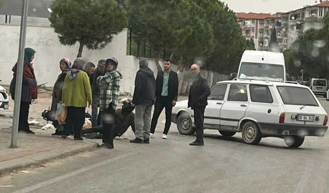 Motosiklet ve otomobilin karıştığı kazada 1 kişi yaralandı