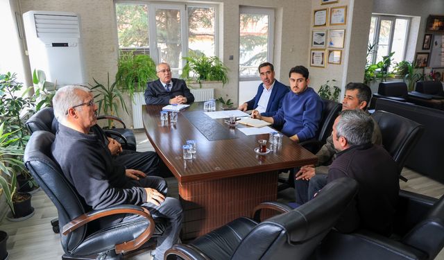 Çameli Belediye  Başkan'ı Muhtarlarla  bir araya  geldi