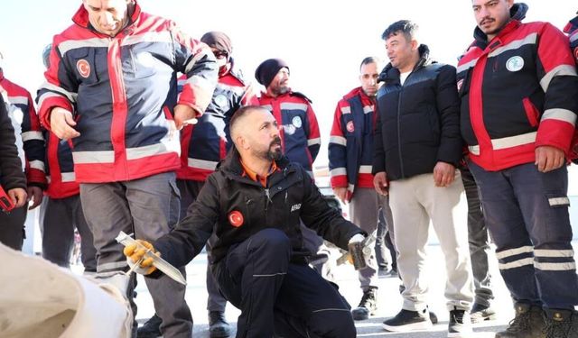 Merkezefendi  Personeline Afet Farkındalık ve Çadır Kurma  Eğitimi