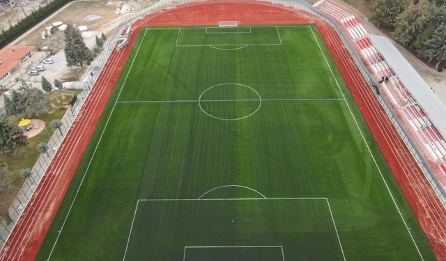 Acıpayam’daki futbol sahası FIFA standartlarına getirildi