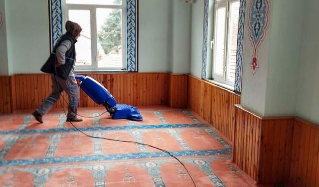 Çameli’de Camiler Ramazan Ayına Hazırlanıyor