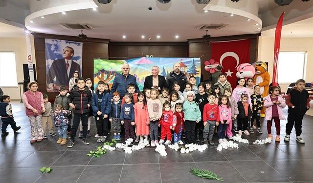 Denizli Büyükşehir’in çocuk şenliği başladı