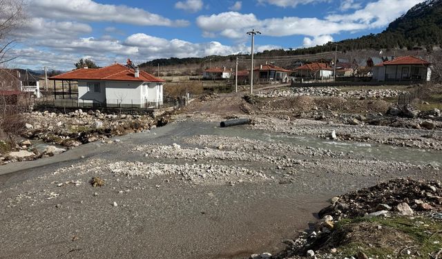 Çameli Belediyesi tüm imkânlarıyla sahada