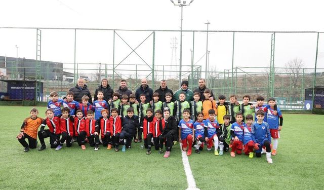 Merkezefendi’de U-9 Şenlik Ligi tüm hızıyla devam ediyor