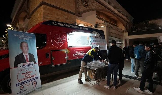 Büyükşehir’den cami çıkışlarında geleneksel ikram