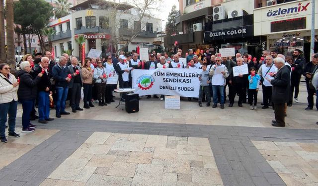 Emekliler Denizli’de Ses Yükseltti: “Kaynak Var Ama Emekliye Gelince Yok”