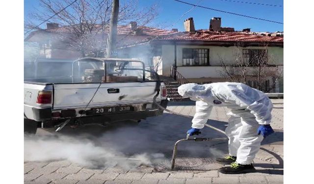 Tavas’ta rögarlar ilaçlanıyor